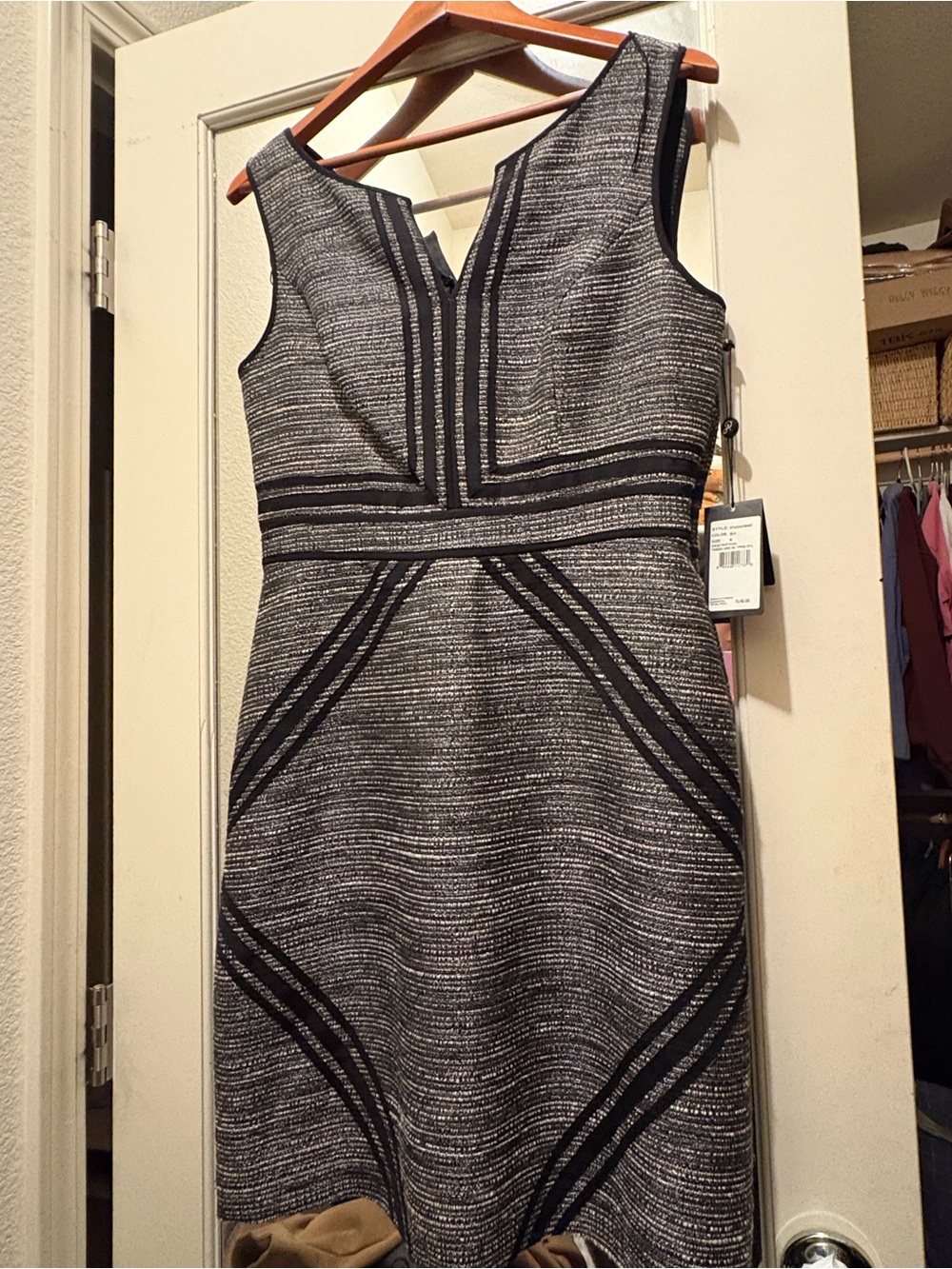 NWT Adrianna Papell Cocktail Dress